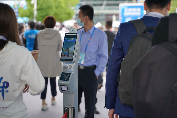 Rakinda F3 Face Recognition Temperature Measurement Health Code Verification Terminal Plays Important Role in The 4th Digital China Summit