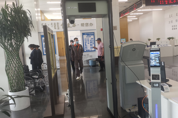 Inner Mongolia Government Sector Introduces Smart Face Recognition Temperature Device